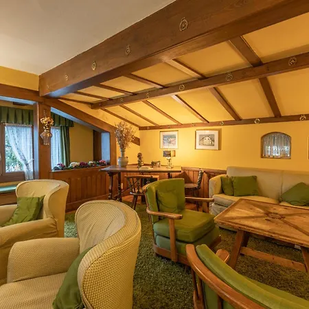 Casa Ca Dei Fiori A Due Passi Dal Centro Di Cortina
